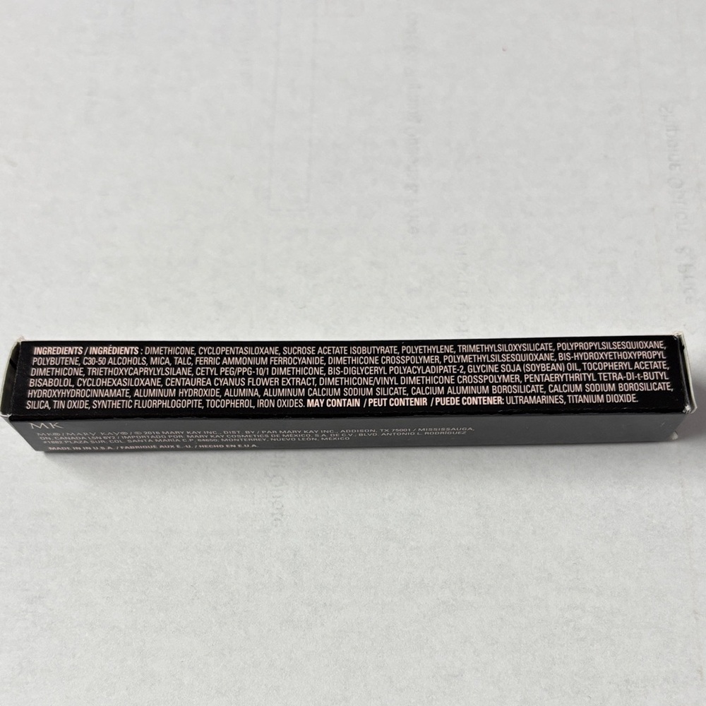 Mary Kay Classic Deep Brown Eyeliner - Picture 3 of 8